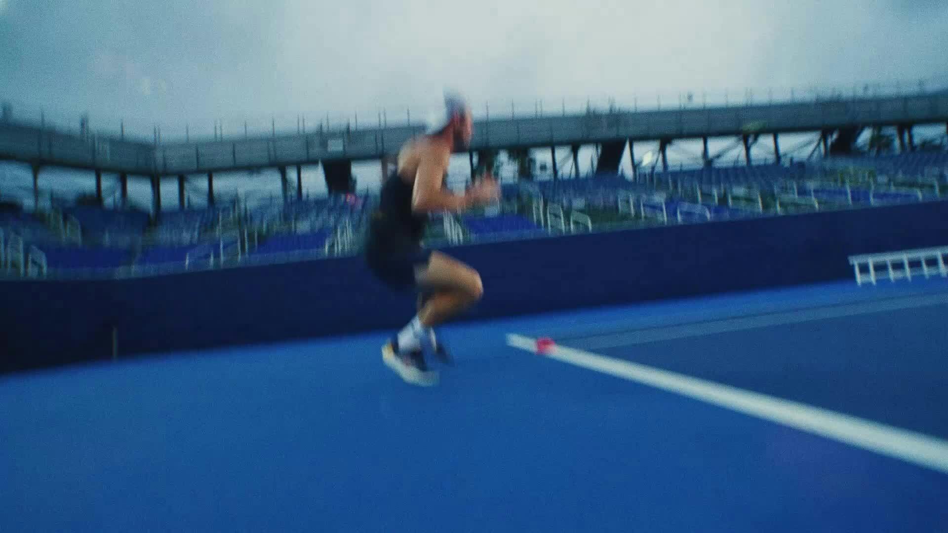 Tommy Paul playing tennis